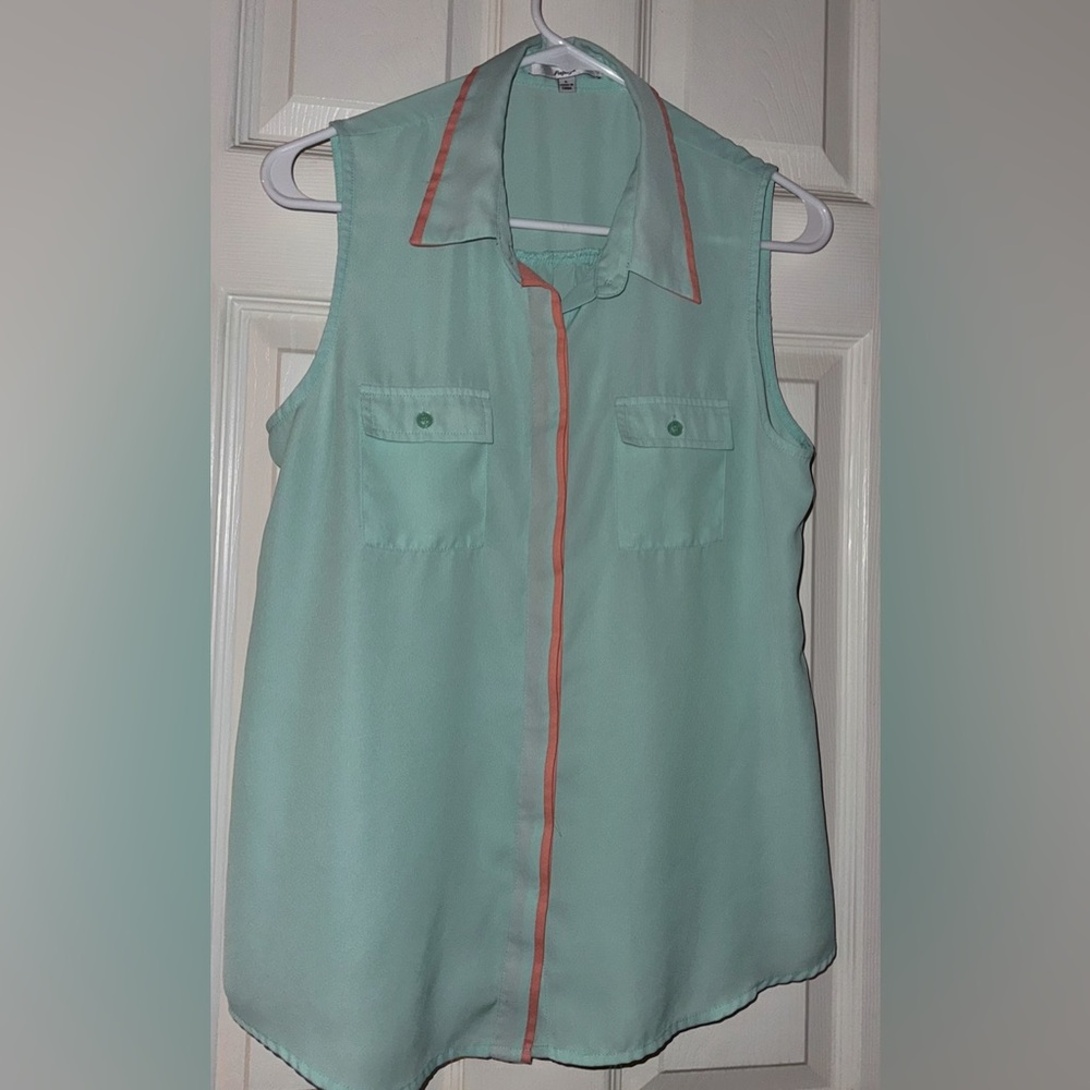 Mint Green & Coral Boutique Sleeveless Blouse - NWOT